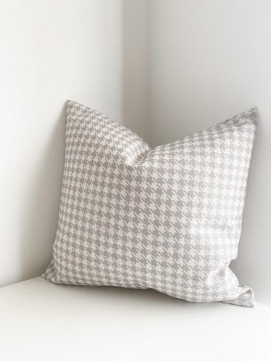 Pied De Poule Pillow- Gray