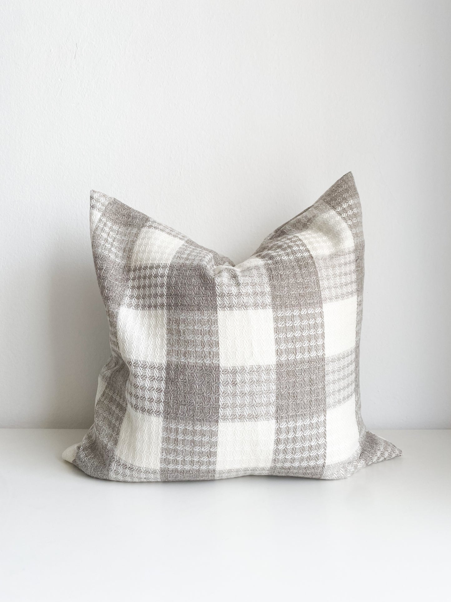 Coco Pillow - Classic Gray