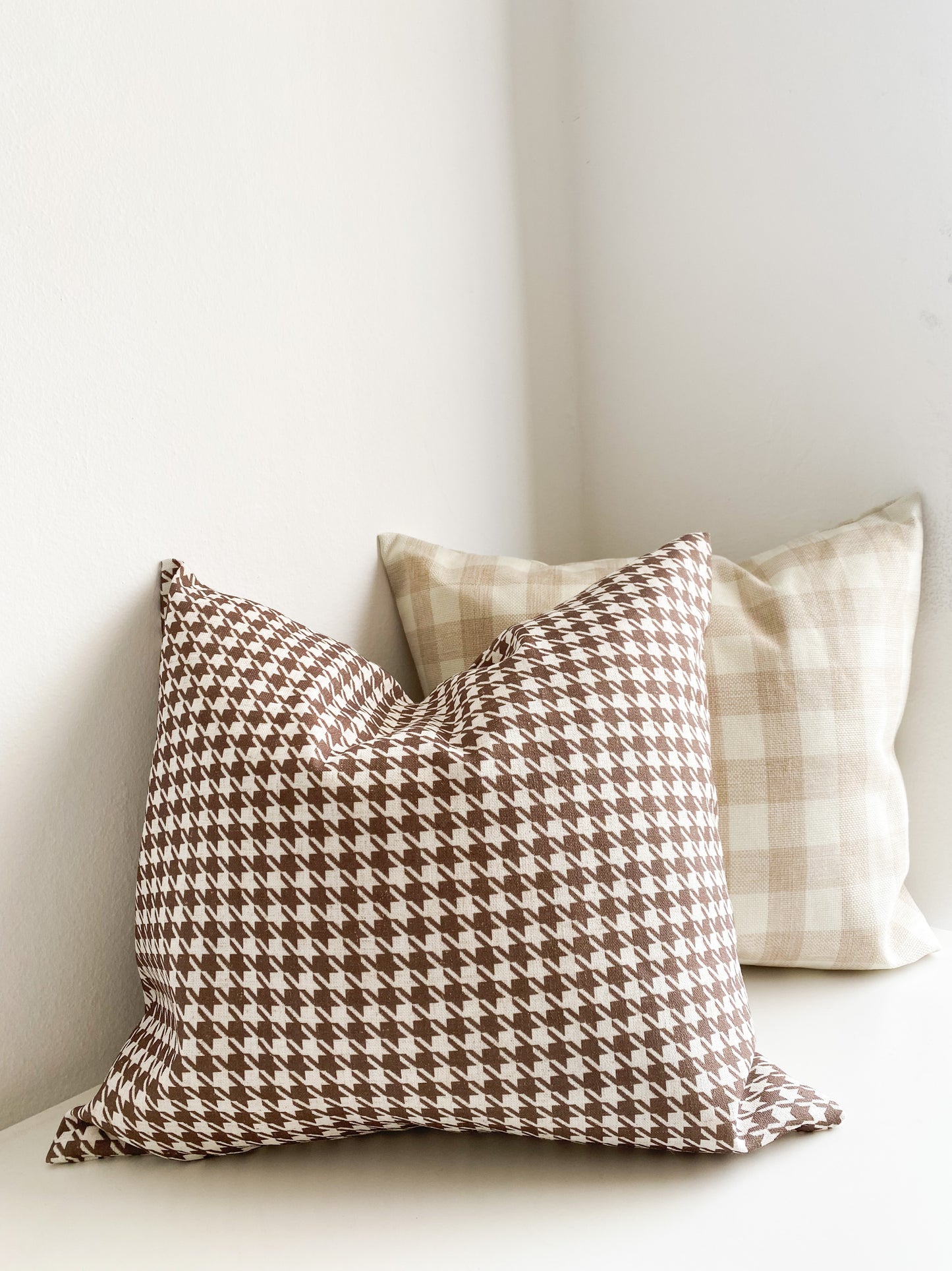 Pied De Poule Pillow- Coffee