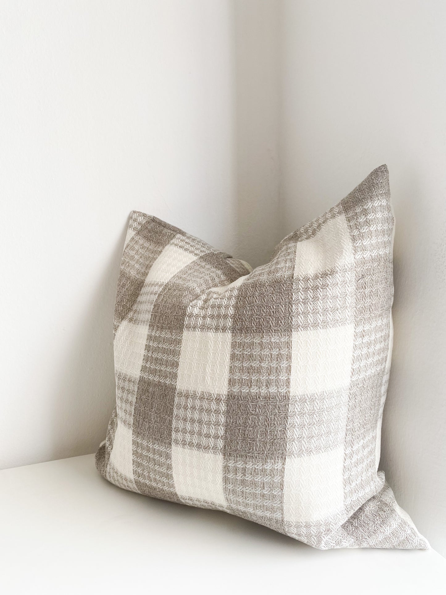 Coco Pillow - Classic Gray